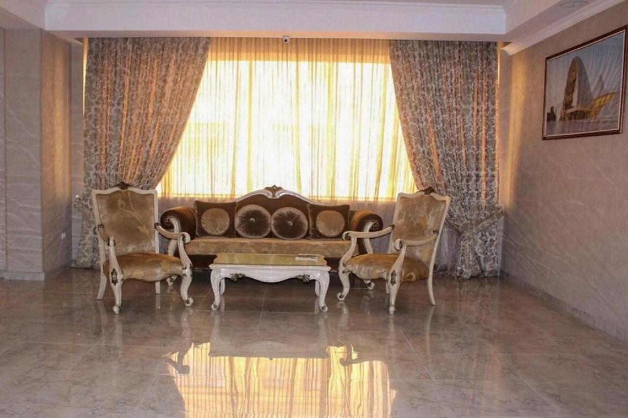 Paradise Hotel Baky Esterno foto