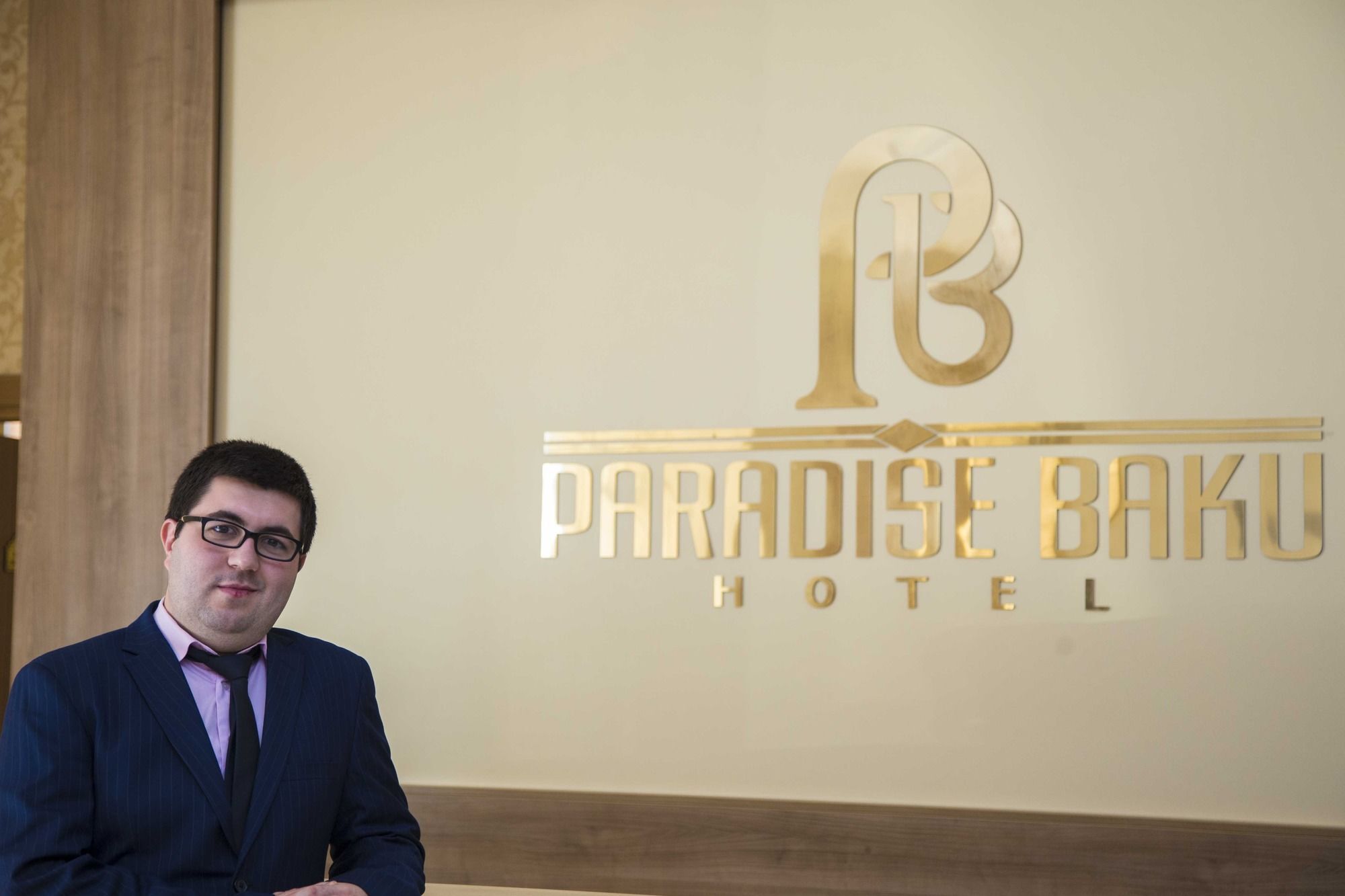 Paradise Hotel Baky Esterno foto